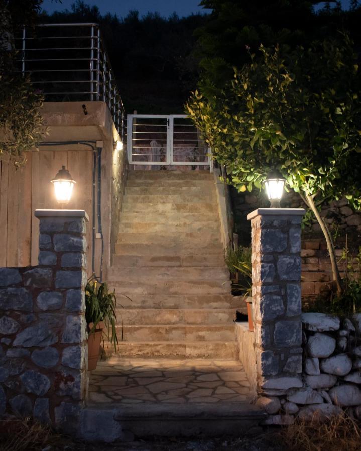 House Of Harmony Villa Kamisiana Exterior photo